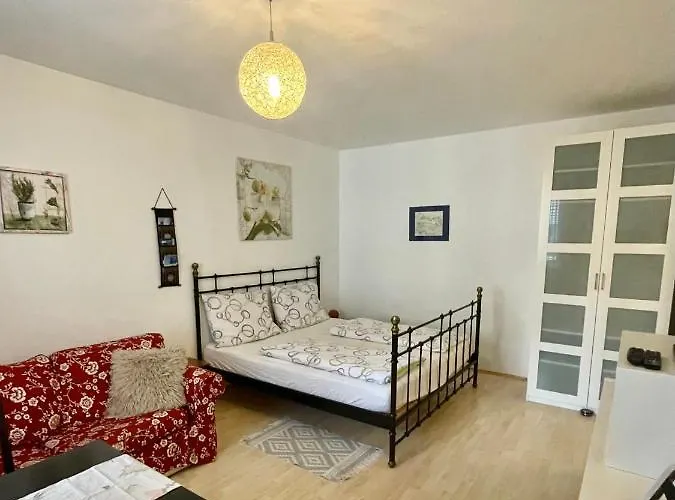 Grazer Spatz Apartmán *